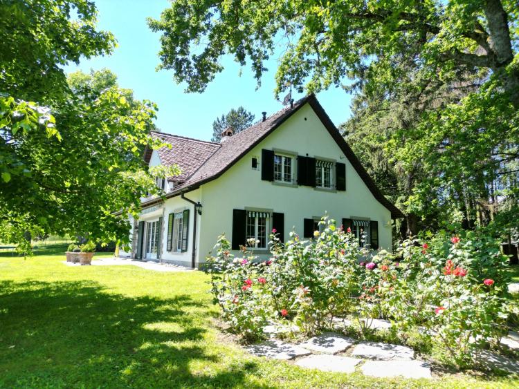 Maison de Maître de 465 m² au cœur de la nature.