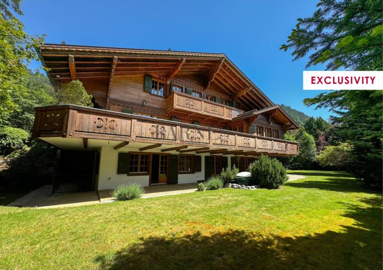 Magnifique chalet  avec terrain de 2078 m2