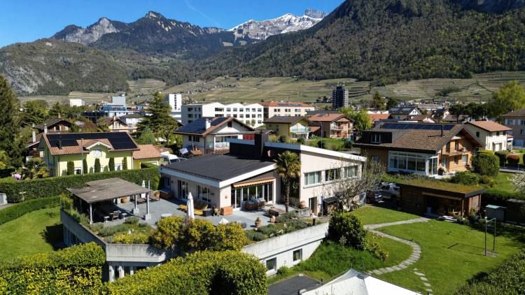 Belle et grande villa avec vue imprenable sur les Dents du Midi