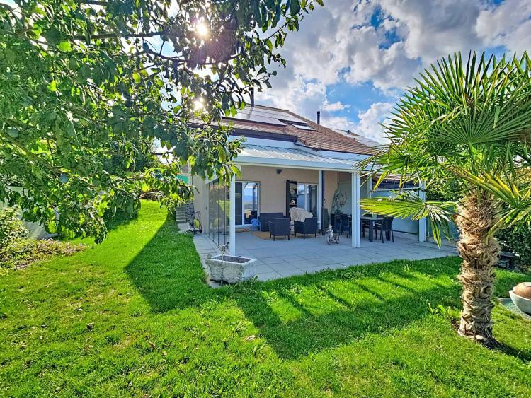 Villa de charme de 4.5 pièces au cœur d’un cadre verdoyant